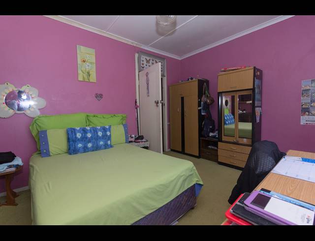 3 BEDROOM HOUSE FOR SALE IN BURLINGTON HEIGHTS